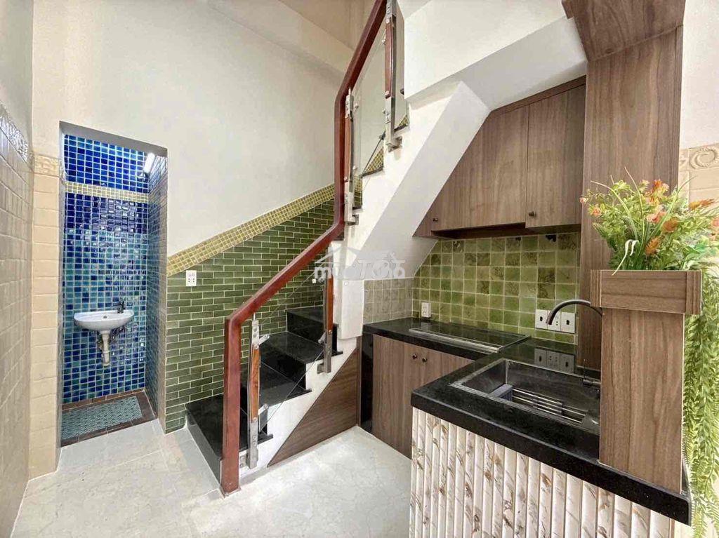 Quận 6, nhà chủ gấp bán, giảm giá tốt, nhà hậu giang, hoàn công đủ - 3