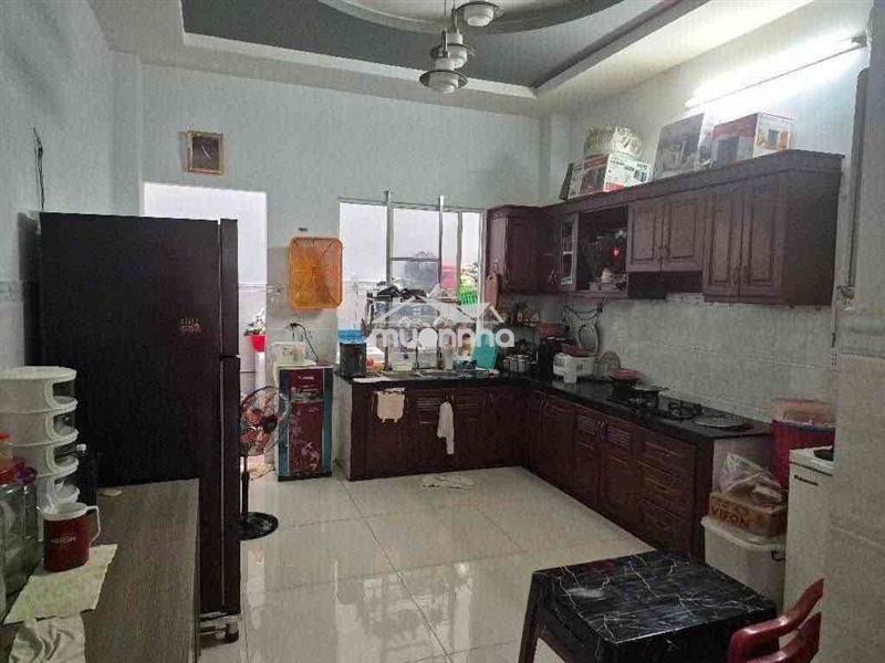 Bán nhà 80m2 nguyễn hữu tiến ngay đh công thương