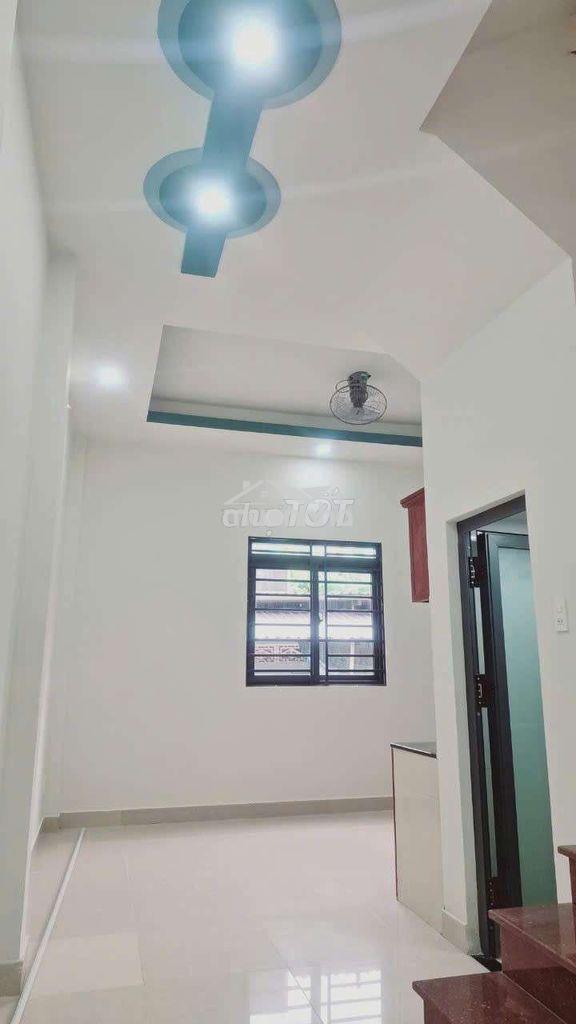 Nhà 1 trệt 2 lầu 5x11m 3 phòng 3 wc hẻm 2319 huỳnh tấn phát  - 2