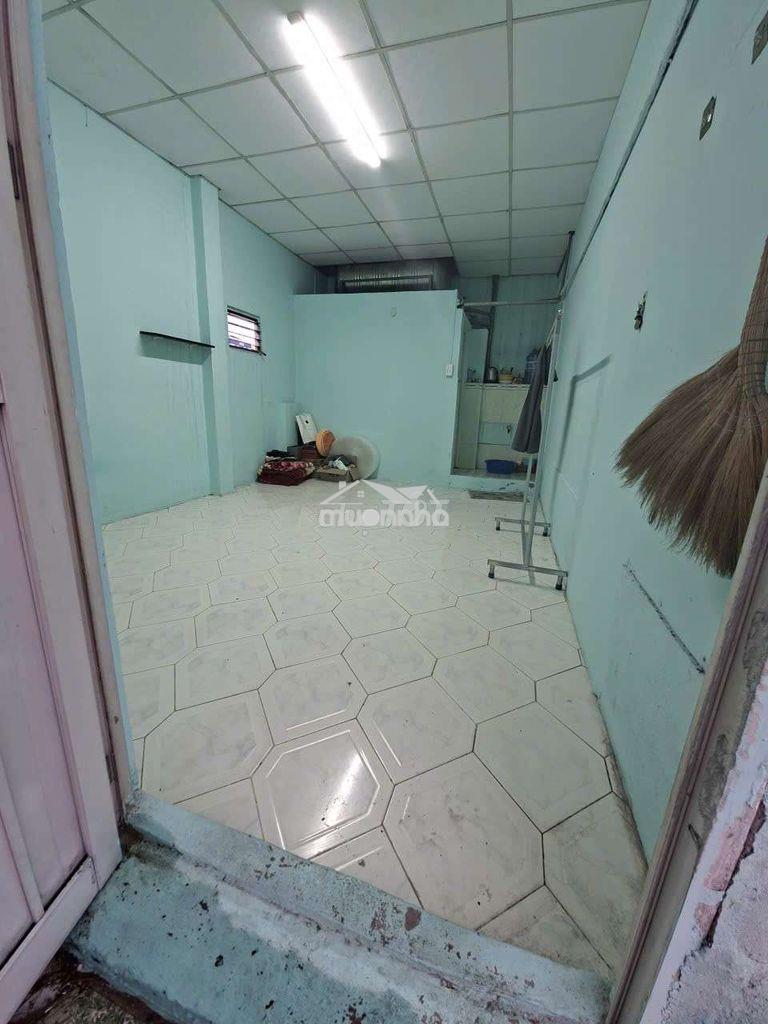 Phòng trọ lầu 3 , quận 11 - 4