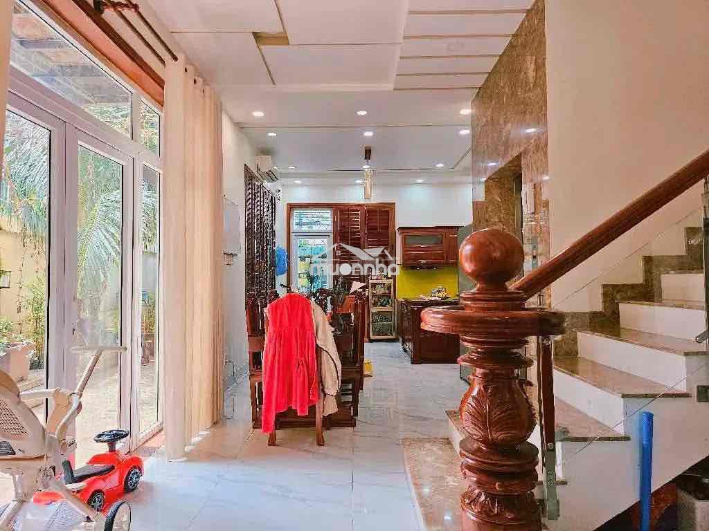 Biệt thự góc 2 mặt tiền kdc gia hoà, dt: 252m2, giá bán 20.5 tỷ - 2