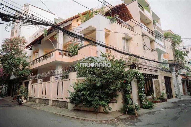 Cho thuê villa góc 2mt hxh cư xá nguyễn trung trực  p hoà hưng q10.
