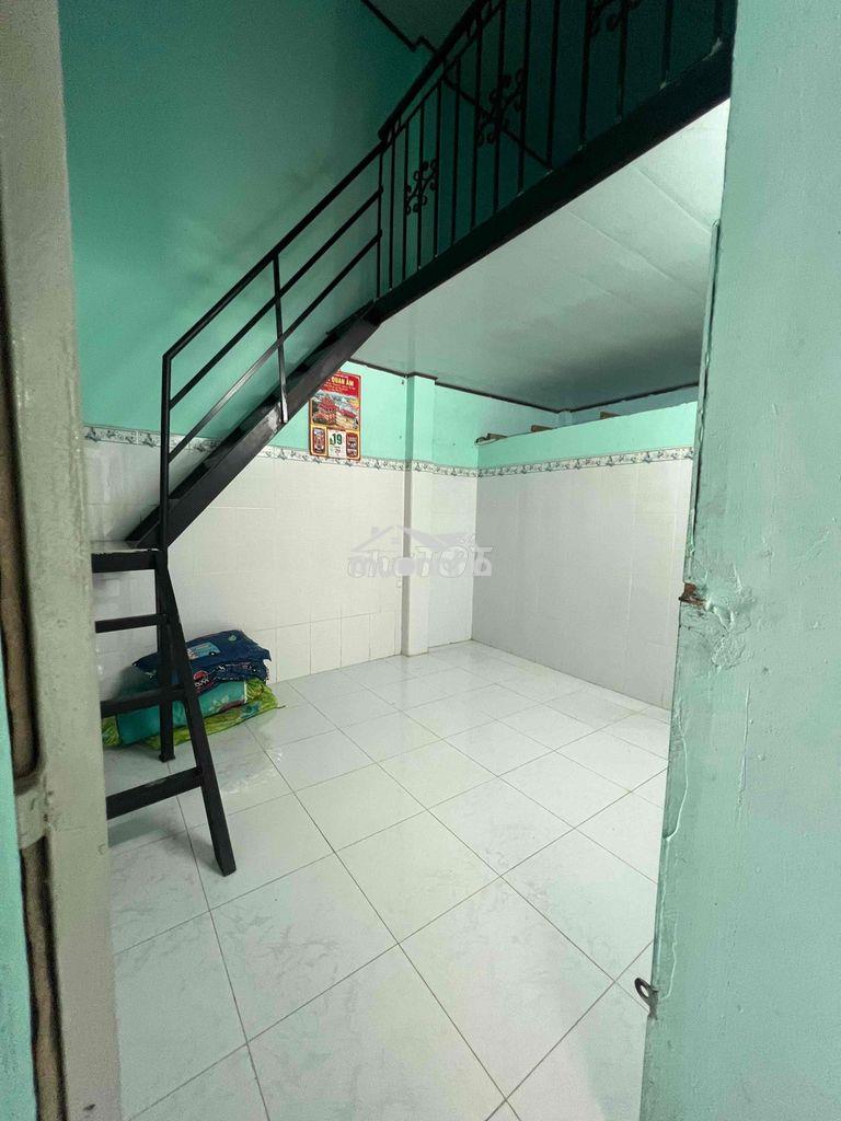 Cho thuê phòng giá rẻ yên tĩnh p phú định (p14 cũ) - 4