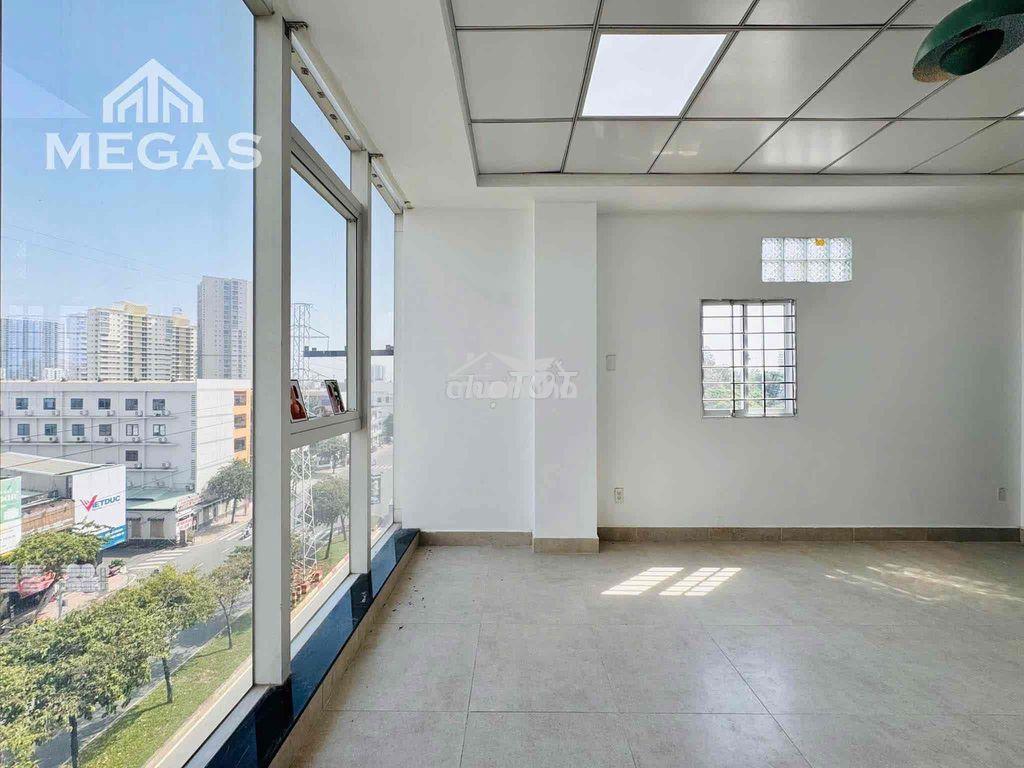 Khai trương căn hộ thang máy ngay kinh dương vương - 3