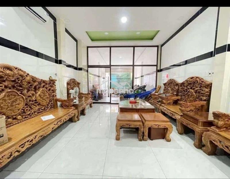 Căn hộ dịch vụ 4,5m x 24m. 1/ hẻm 7m thông lê văn khương.thu nhập 30tr