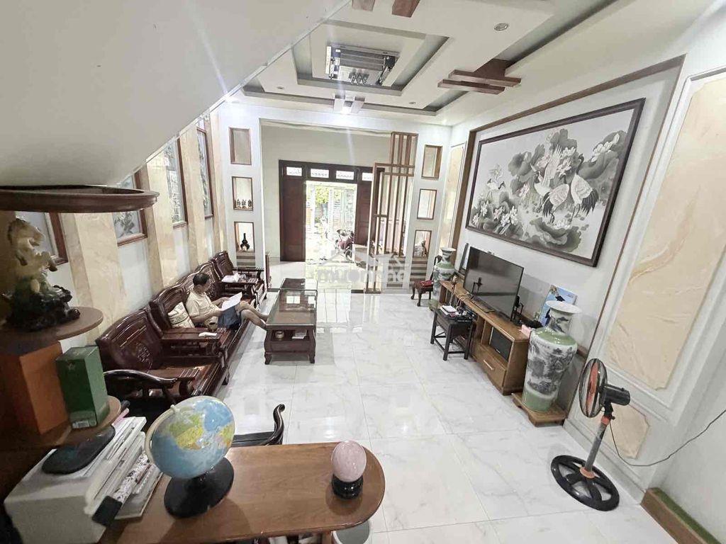 Linh đông - đường 24 - 112m2 - 3 tầng - 4