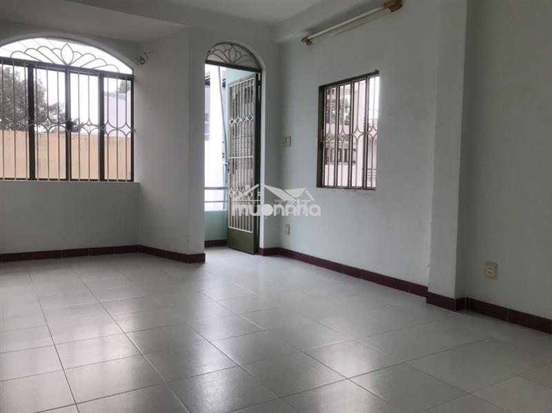 Phòng trọ quận 10 gần ueh cơ sở b