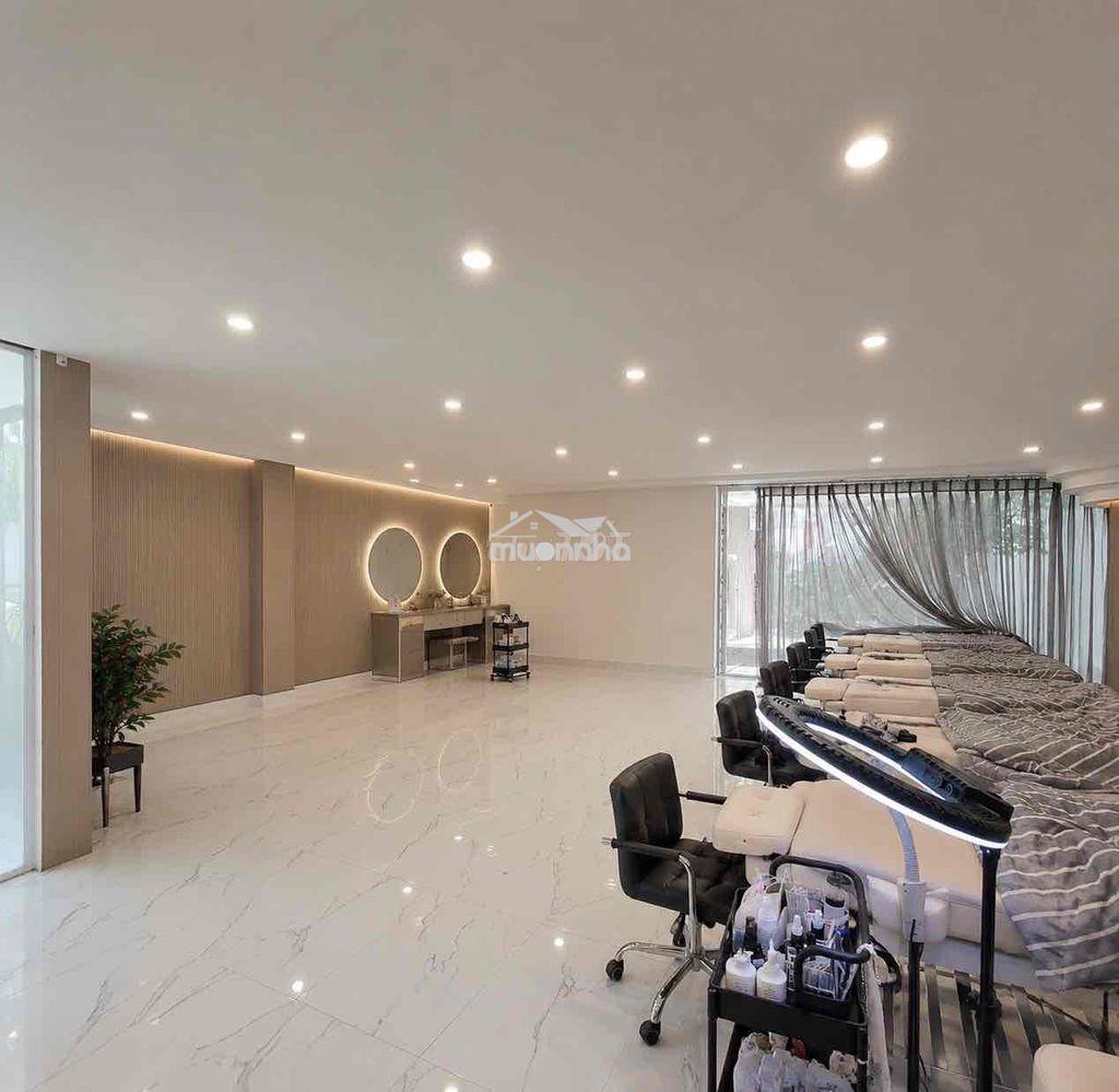 🔥 Cho thuê biệt thự khu q3 - 9x35m - 120 triệu - 4