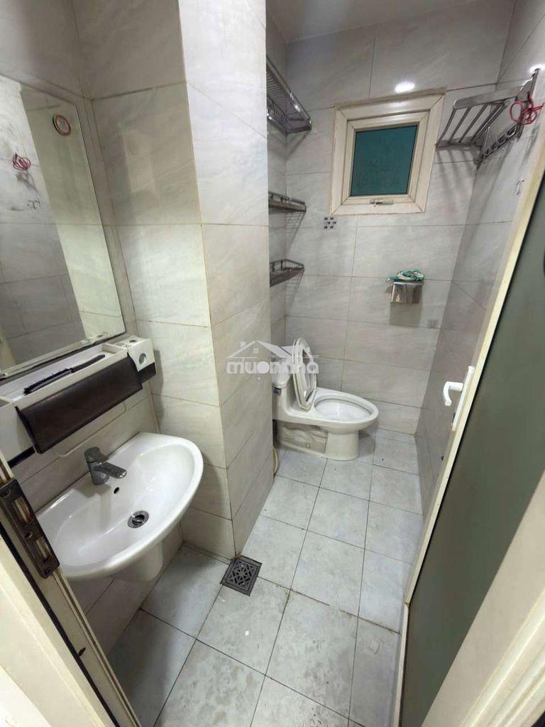 Chung cư xóm cải nguyễn trãi - 2