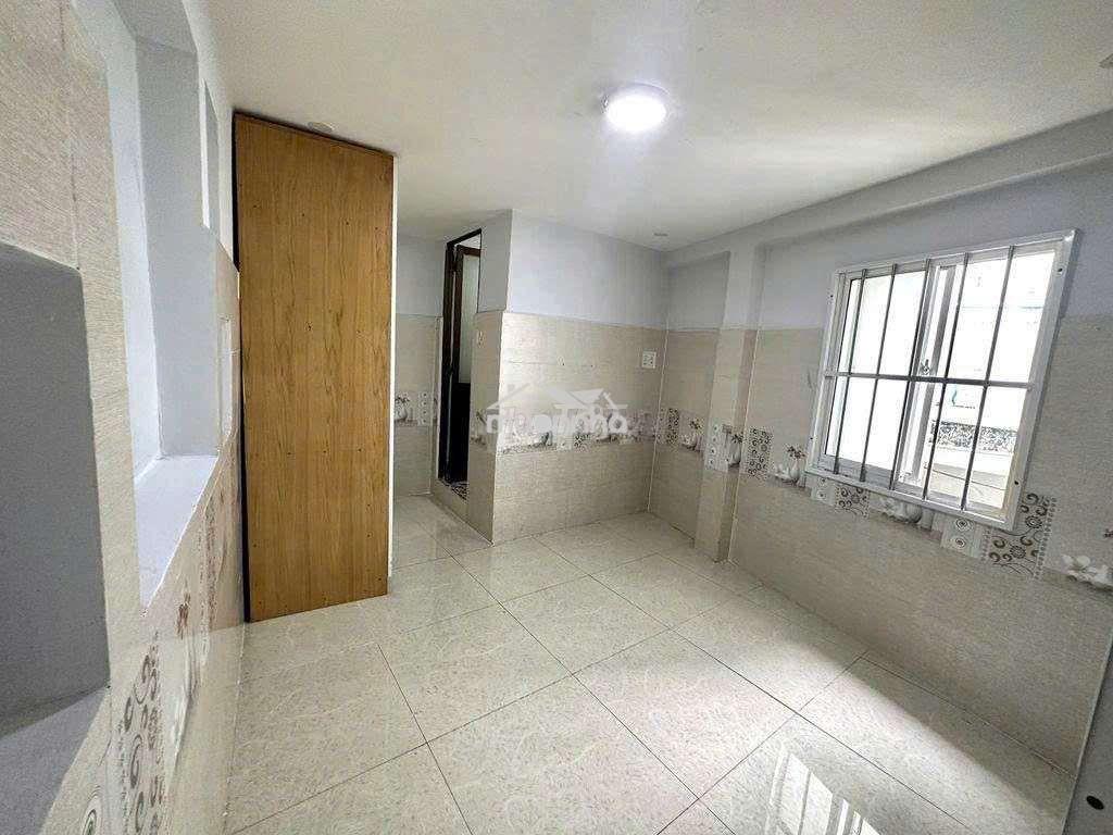 Nhà mới đẹp xinh, 2pn, dt sử dụng 75m2, 3tầng  chỉ 8tr - 3