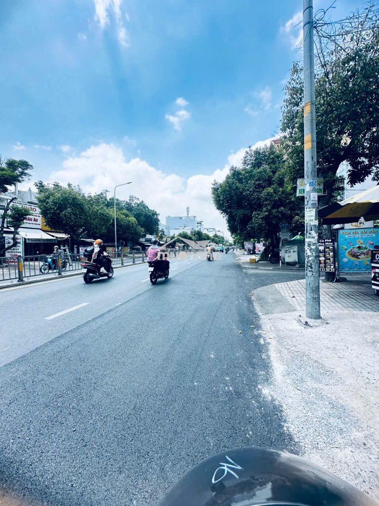 Cho thuê  nhà mt tây thạnh , nhà 1 trệt trống suốt, 6,5x25m,  35tr/th  - 3