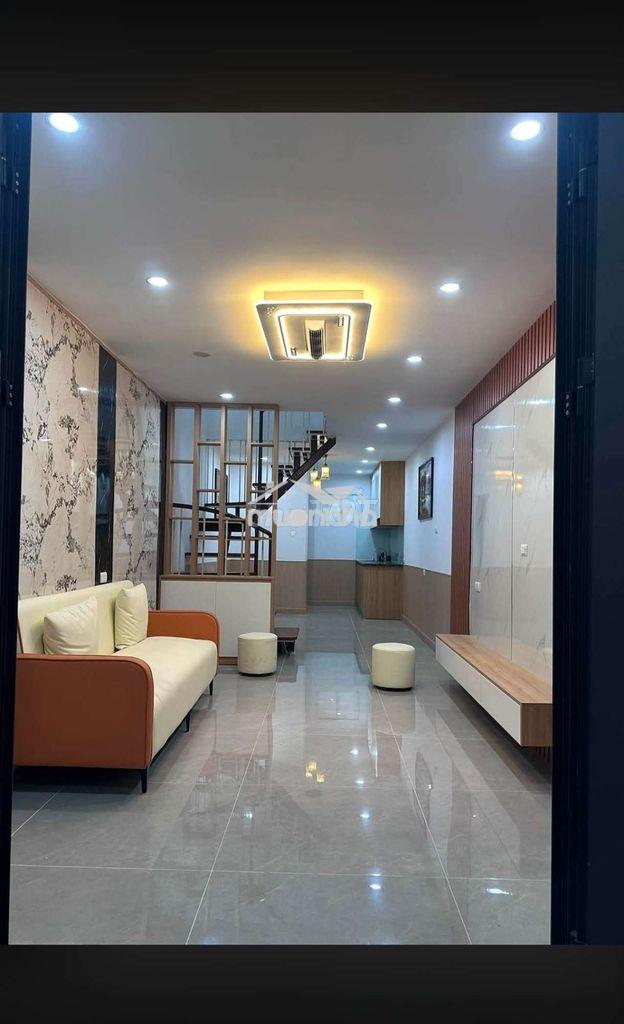 Cho thuê nhà gần trug tân hmai, 35m2, 2pn