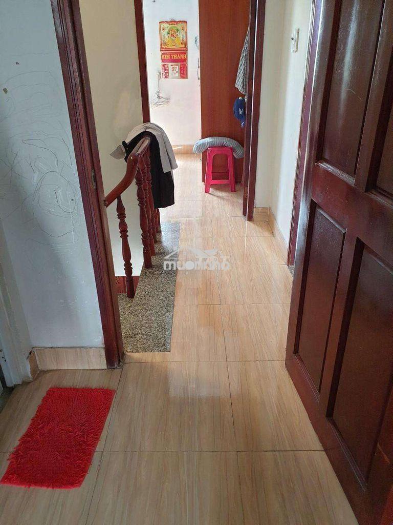 Nhà nguyên căn trệt 1 lầu 6.8x12.5 hẻm nhựa 7m gần hồ cá coi nhật bản - 4