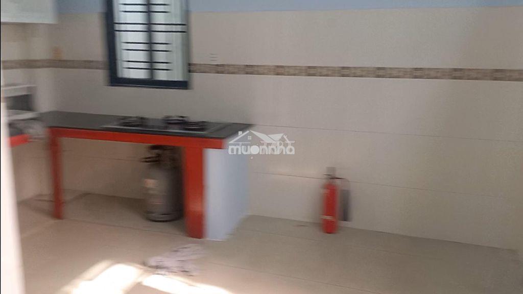 Cho thuê nhà nguyên căn, đường nhiêu tứ, p. cầu kiệu - 4