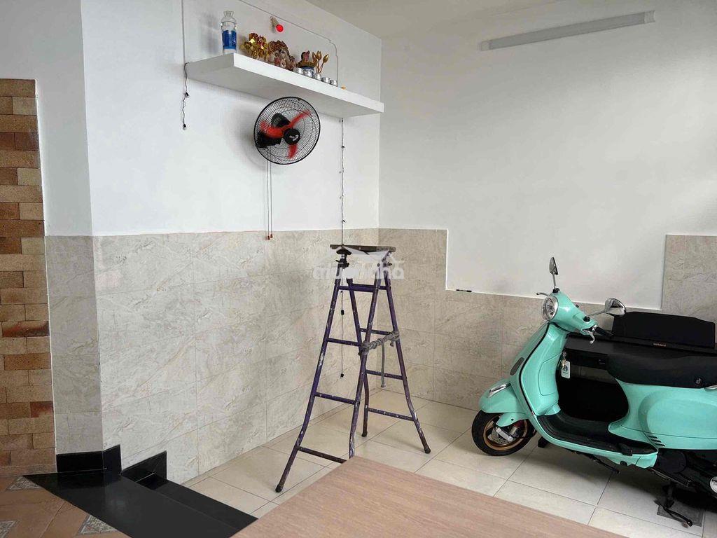 Bán nhà kê khai 99 1 trệt 1 lầu cách xe tải 13m - 3