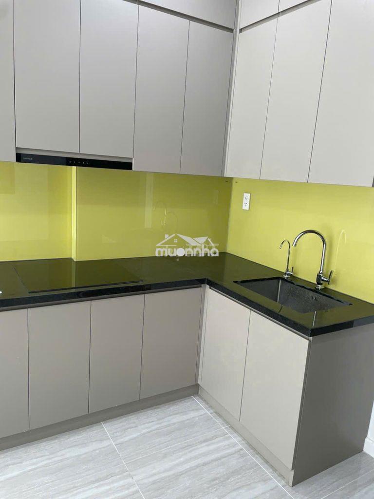 Cho thuê tháp bcons city 2pn2wc sát làng đại học, giữ căn  đến 15/8 - 3