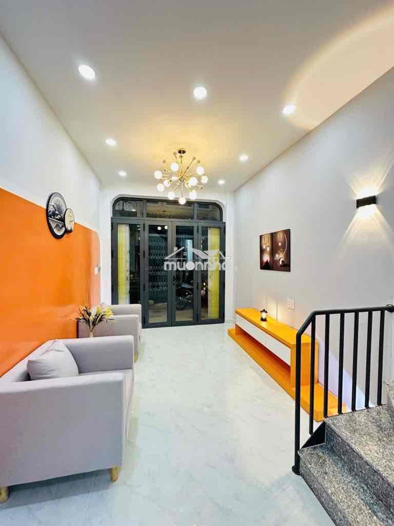 Bán nhà  hẻm ô tô , 2 mặt hẻm trước sau.