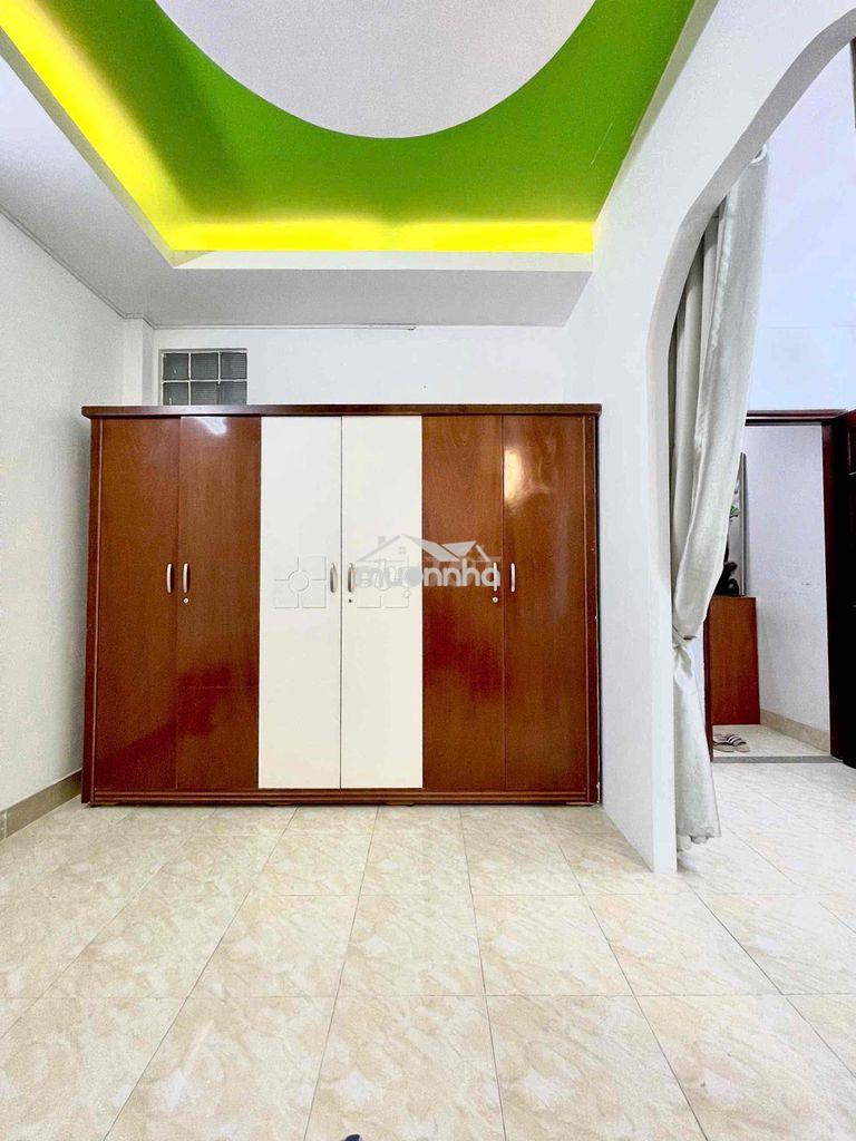Cho thuê căn hộ full nội thất, cửa sổ giếng trời, phòng đẹp, ở ngay - Ảnh 3