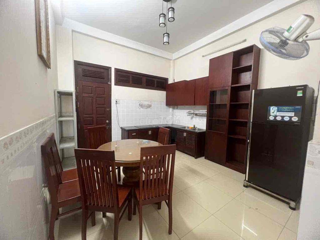 Cho thuê nhà 44/26 vườn lài - 4pn - full nội thất - 3