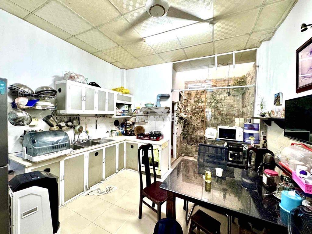 Nhỉnh 6 tỉ -hẻm xe hơi 4 met- cách mặt tiền 200 met- 4❌16 vuông h - Ảnh 2