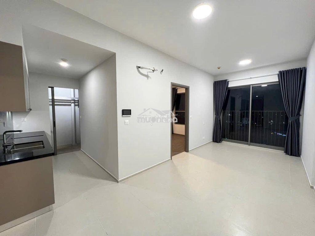 6.5tr thuê căn hộ 2pn 2wc trống cơ bản - view nội khu rất mát - 2