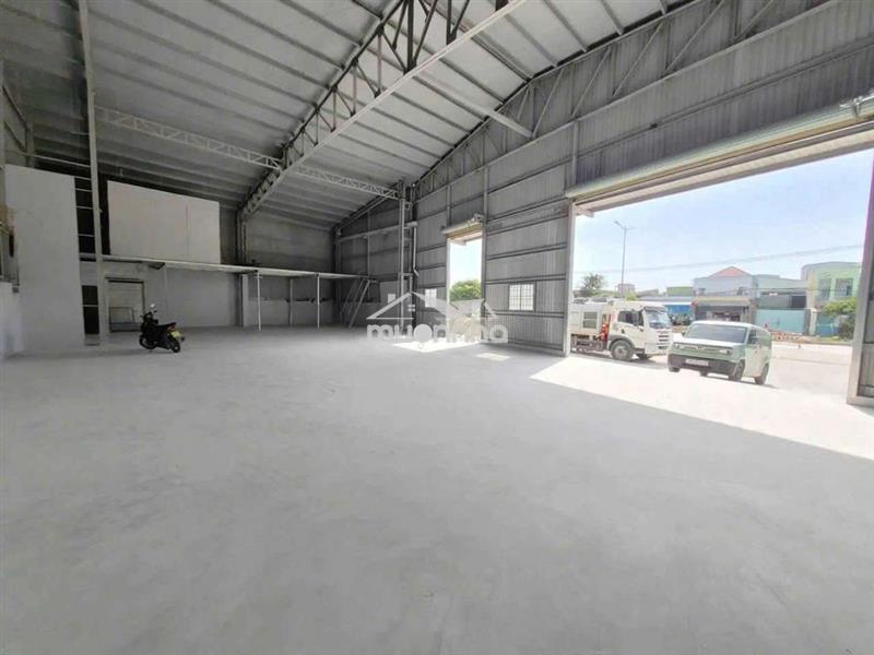 Chính chủ cho thuê xưởng mt ql13 thuận an.  dt: 300m tạo