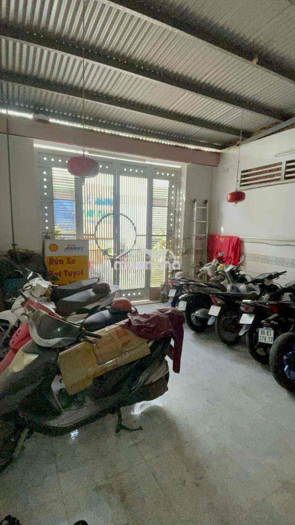 Phòng cho thuê có máy lanh , tủ lạnh đông hưng thuận 17 - Ảnh 2