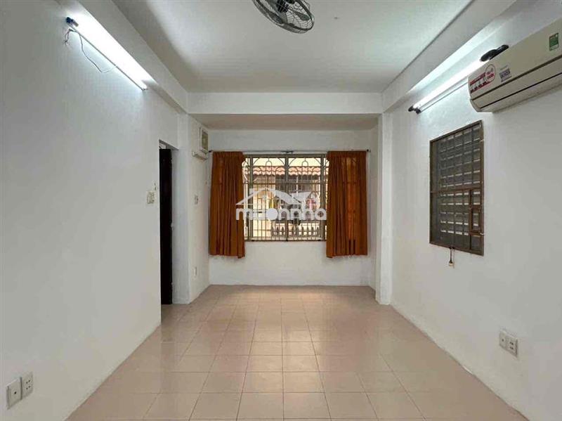Nhà 4 phòng ngủ 6x6 lê văn sỹ. hẻm xe hơi