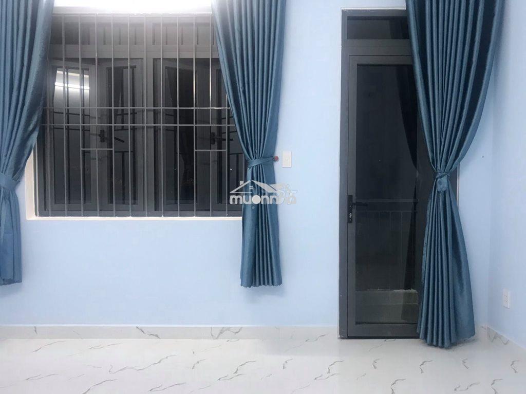 Cho thuê nhà nguyên căn 3pn, có sân trước, sân thượng rộng - 4
