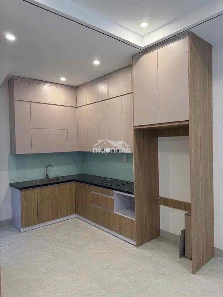 Cho thuê nhà nguyên căn tại cự khối - nhà mới 3pn- nội thất cơ bản - 2