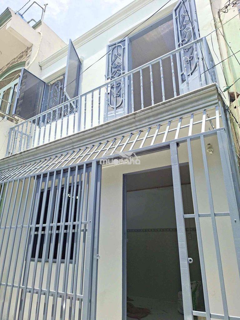 Nhà mới 2 mặt hẻm-3 phòng -cách hẻm ôtô 20m – 10tr/tháng - 2