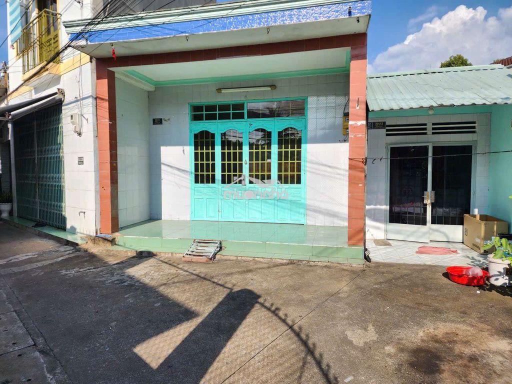 Ngộp nặng nhà chợ dĩ an 1- 1 sẹt đường nguyễn an ninh - tthc dĩ an - 3