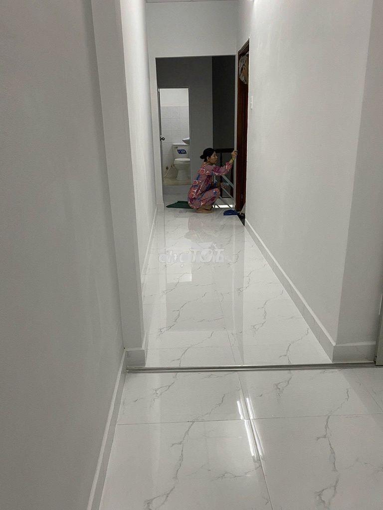 Bán nhà lê hồng phong q10| 4,5 x12- 52m - 2 tầng- tn: 18tr/th| 6,4 tỷ - 2