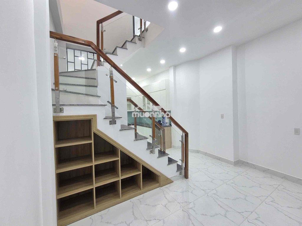 Cho thuê nhà nguyên căn 1 trệt 1 lầu 2pn rộng nhà mới gần q5 - 3