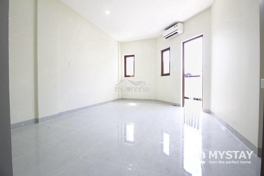 7tr7 cao câp thang máy ban công siêu thoáng tô hiến thành quận 10  - 4