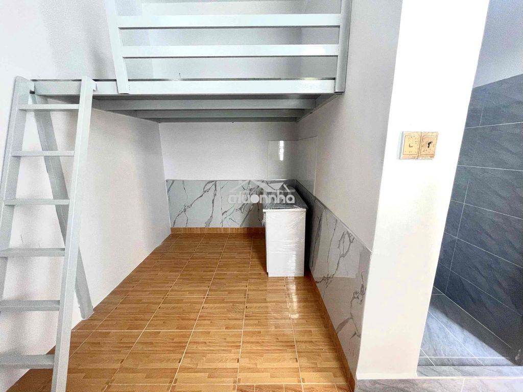 Mới xây 2 phòng gác - cửa sổ mới toanh - 4