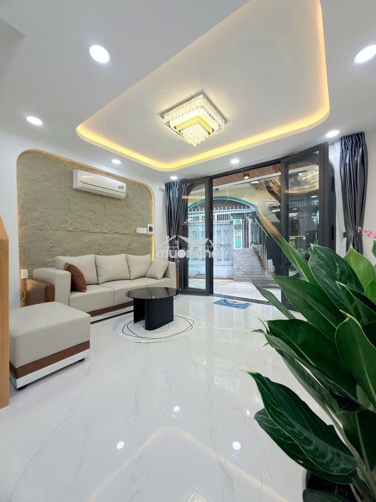 Nhà mới 3 tầng btct full nội thất - ngang 4,5m - trung tâm q.3  - 3