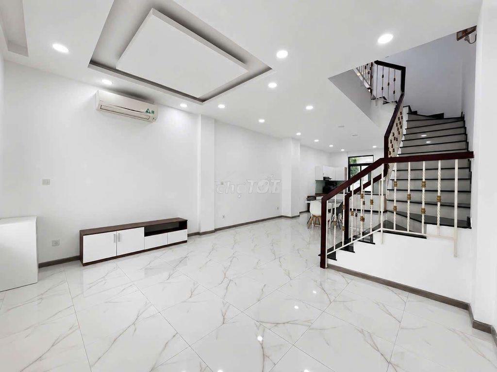 Nhà phố q2 lakeview city 1 trệt 3 lầu 5pn 6wc nội thất cơ bản 32triệu - 2