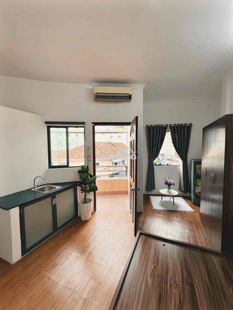 Studio ban công full nội thất – gần đại học y dược - Ảnh 4