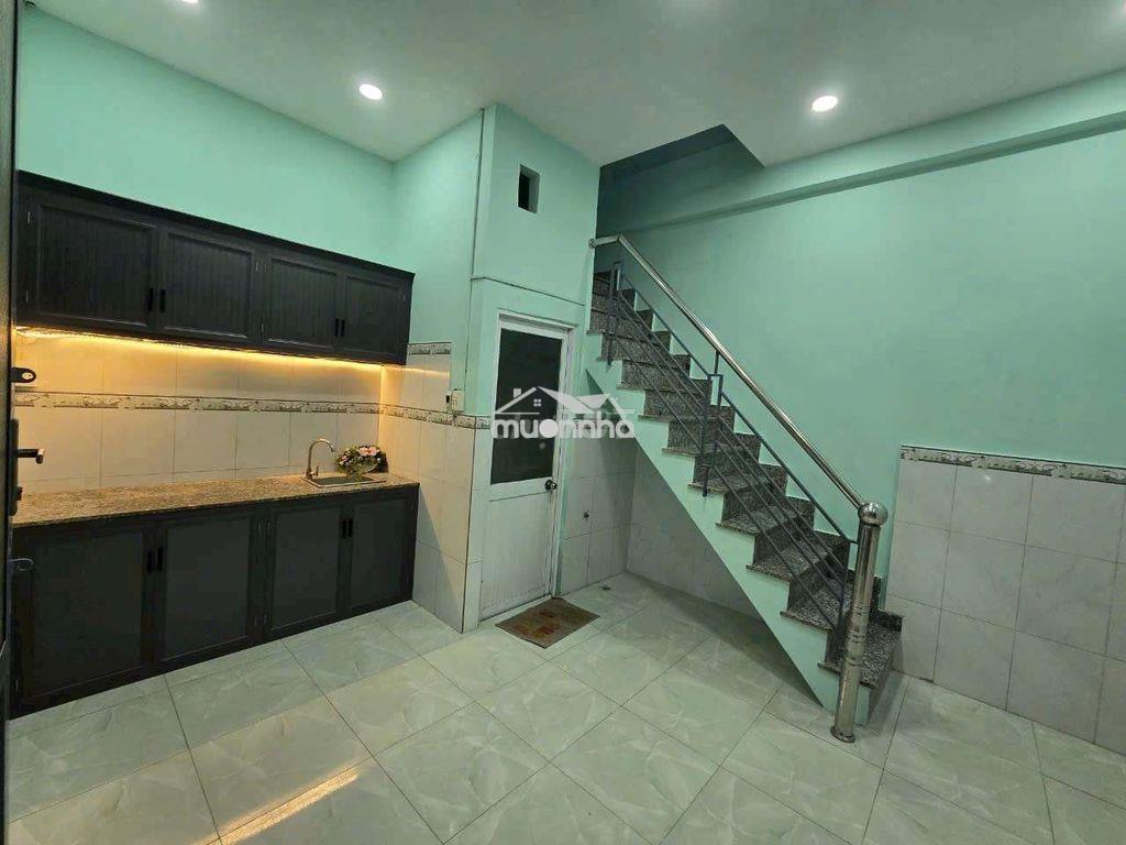 Cho thuê nhà đường quốc lộ 50 dt.4m×5m } 1 lầu 2 phòng ngũ 1 toilet. - 2