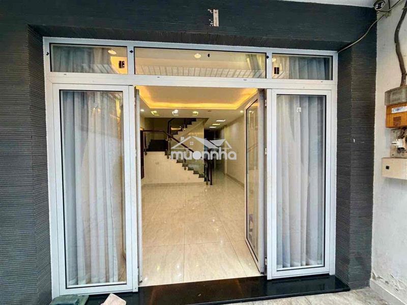 Nguyên căn hẻm xe van phạm văn hai(4,7x18m 1 lầu)