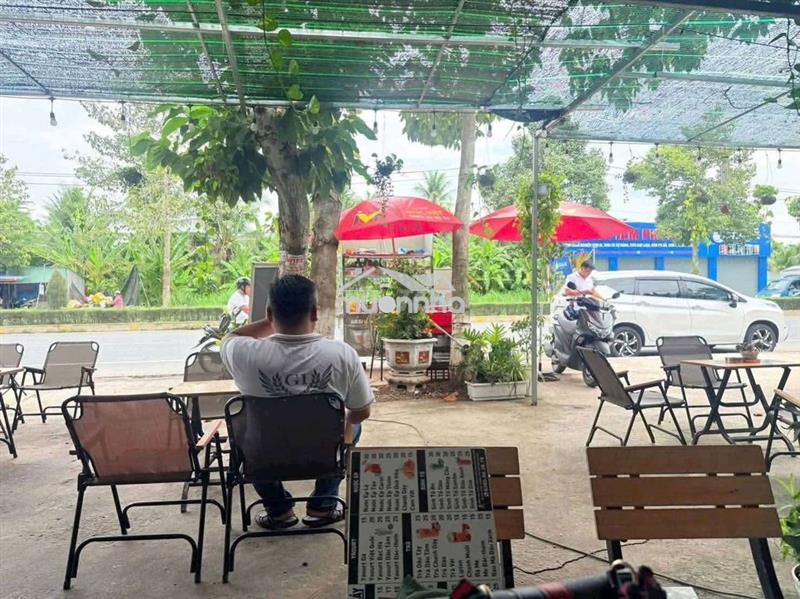 Nhà 251 m2 mặt tiền huỳnh tấn phát_ phú tân vĩnh long