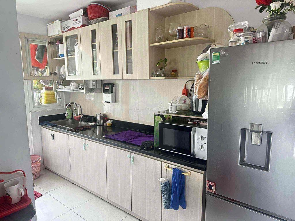 Cho thuê cc an phú đông- hẻm 92 vườn lài- có 2pn ,2 nhà  vs - 4