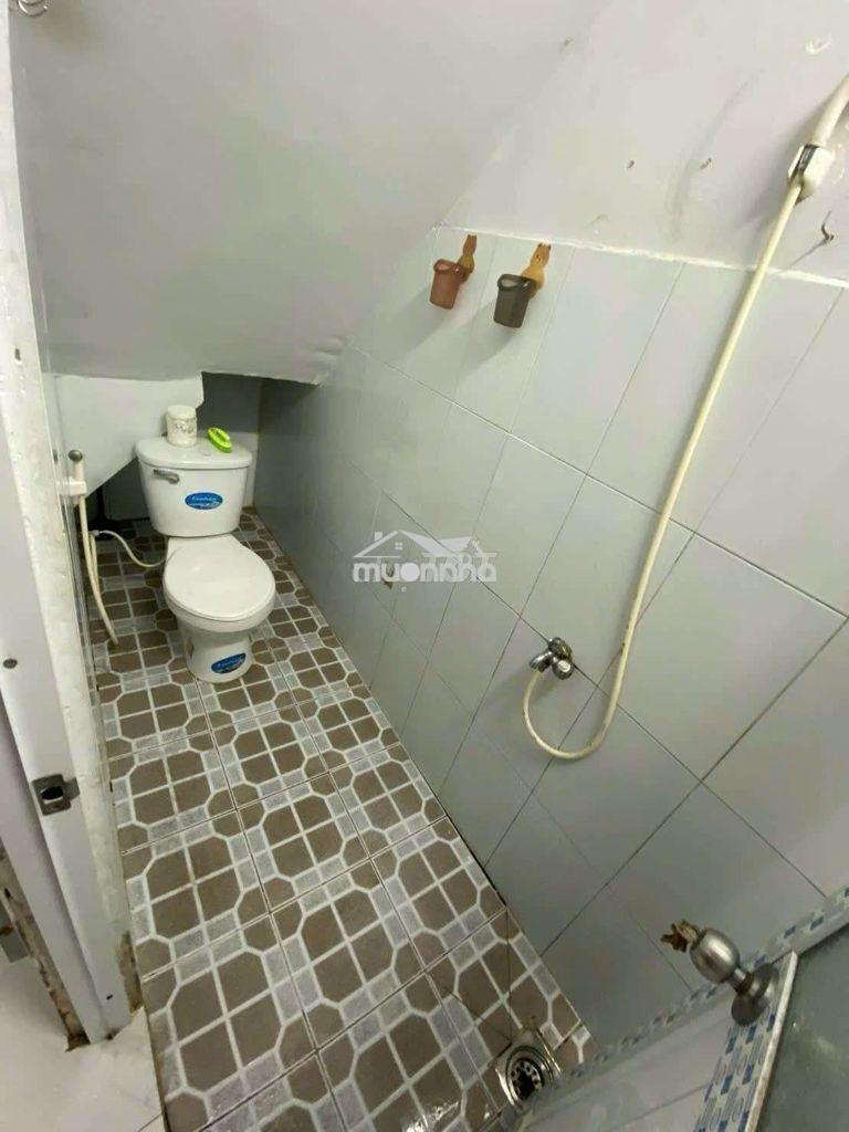 Bán nhà giá rẻ hẻm trước nhà 4m - 2