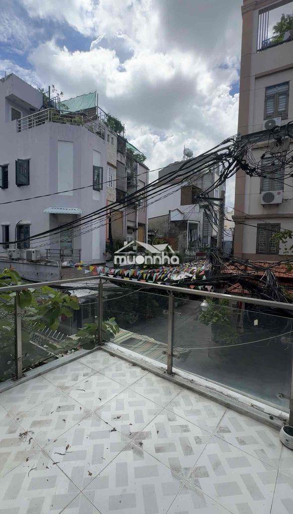 1pn bancon lớn ngay trung tâm q4 - 4