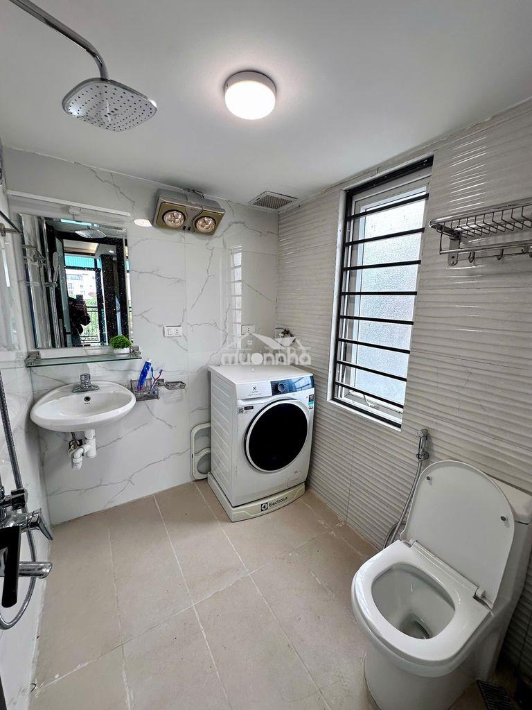 Thuê gấp phòng ban công sáng thoáng trần quốc hoàn; full đồ ở luôn - 4
