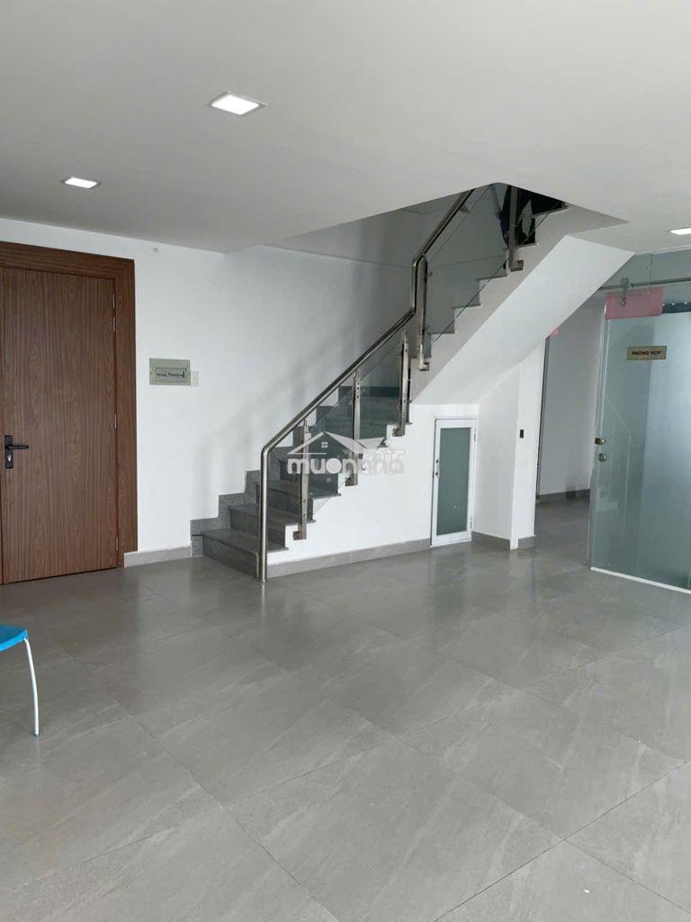 Cần cho thuê duplex  bảy hiền tower . 186m2. 3pn giá 17tr đầu t9 ở