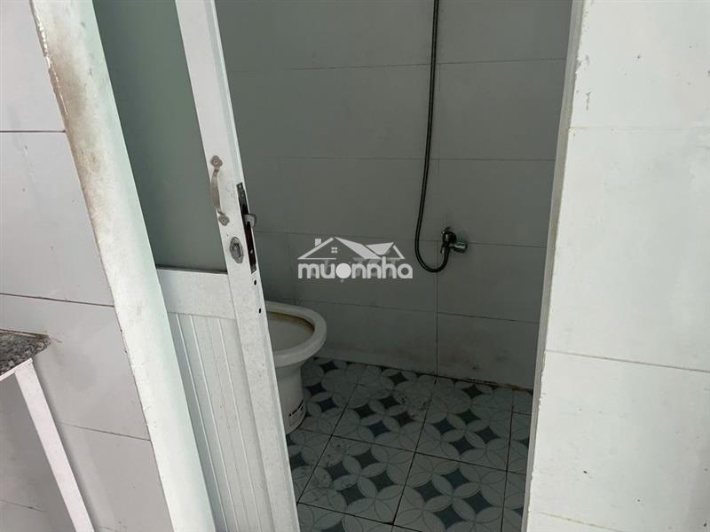 Cho thuê mặt bằng kd, t+gác, giá 7tr/ tháng