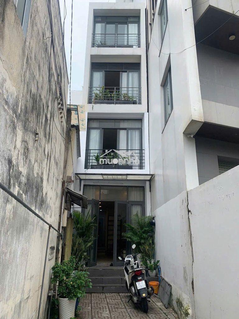 Nhà đẹp nguyễn hữu cảnh 4x16m, 4pn, 3 lầu, có sân đỗ xe – 25tr/tháng