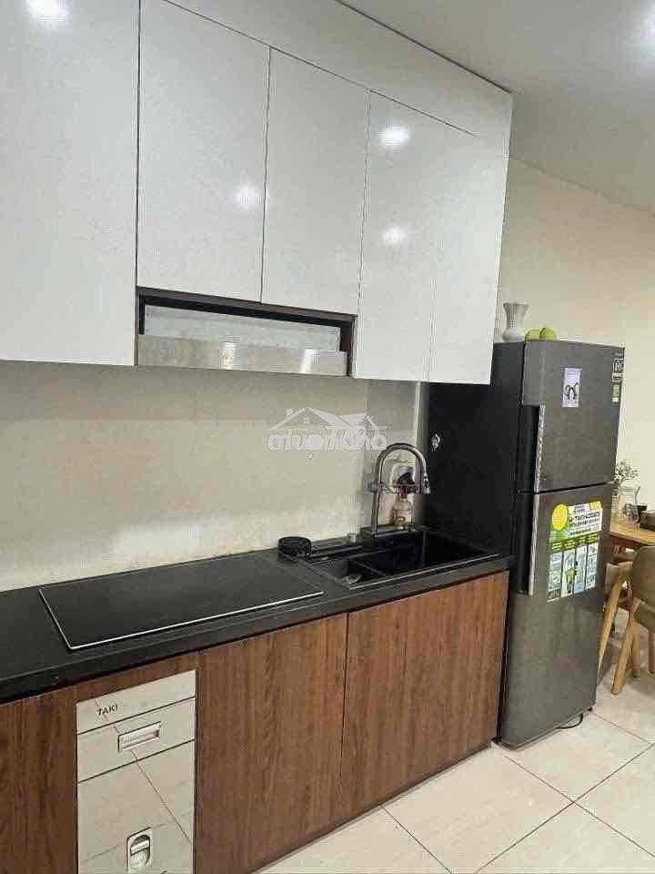 Cho thuê căn hộ 2pn2wc full nội thất giá chỉ 8tr